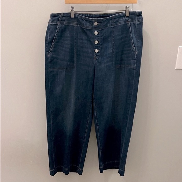 Chico’s Jeans Pull-On Wide Leg Cropped Denim Faux Button Fly Chicos 3P Petite XL - Picture 2 of 11